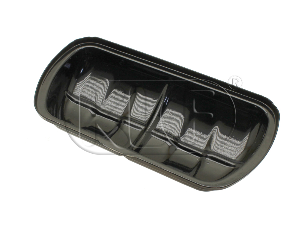 Valve Cover, 18-22 kW (25-30 PS)