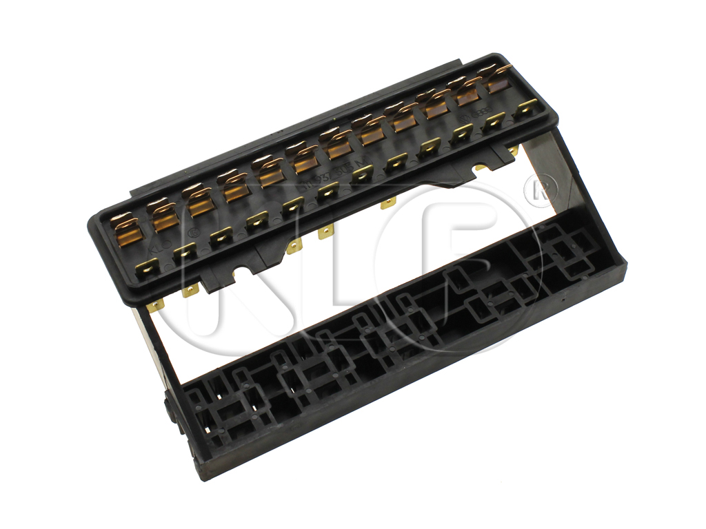 Fuse Box, 12 fuses, not 1303, year 08/72 on 